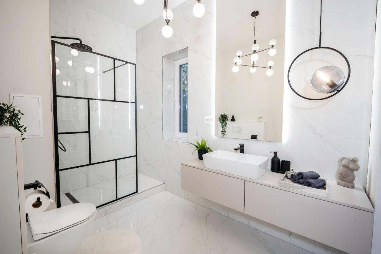 Artelier - Trencianske Teplice Appartement Buitenkant foto