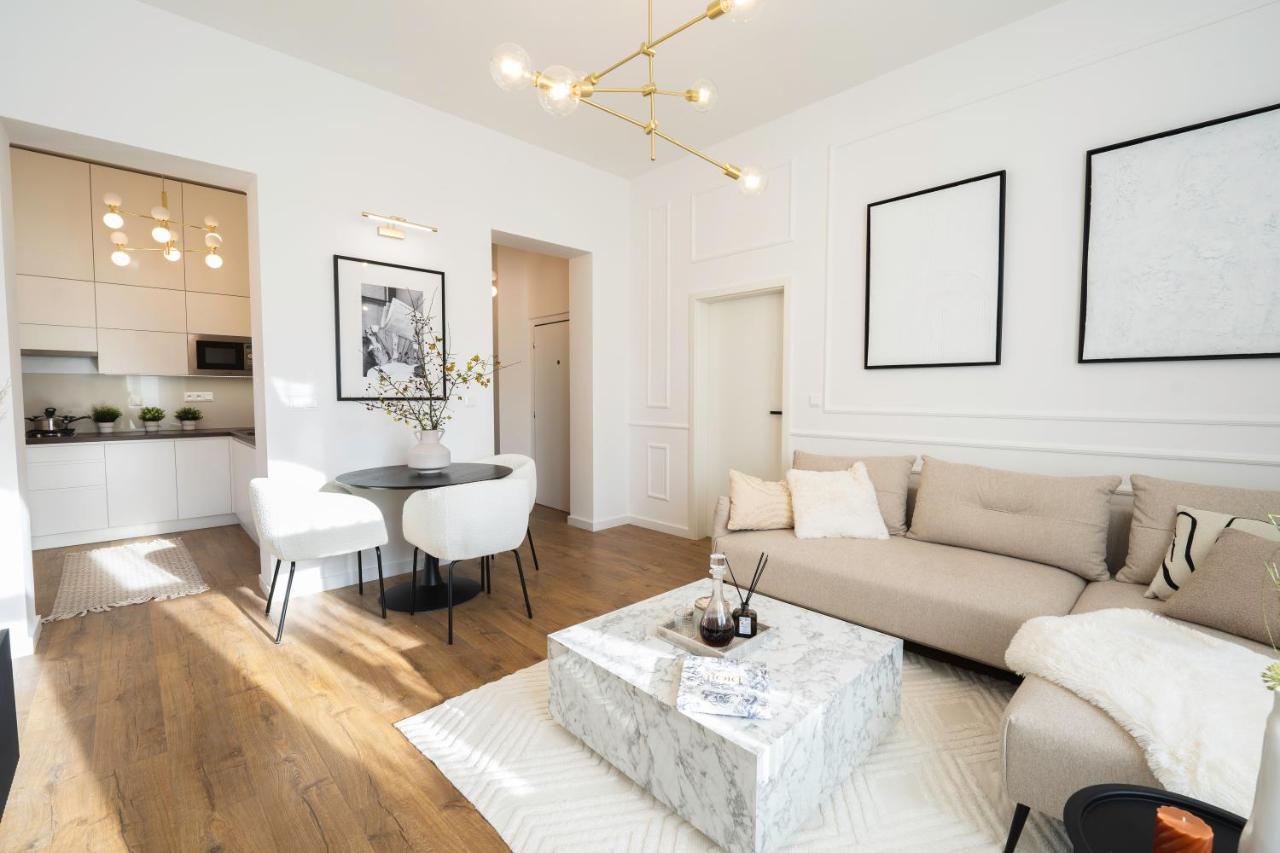 Artelier - Trencianske Teplice Appartement Buitenkant foto